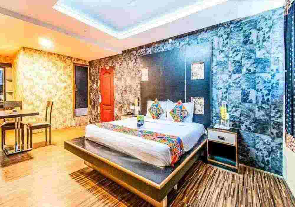 De Santosh Residency