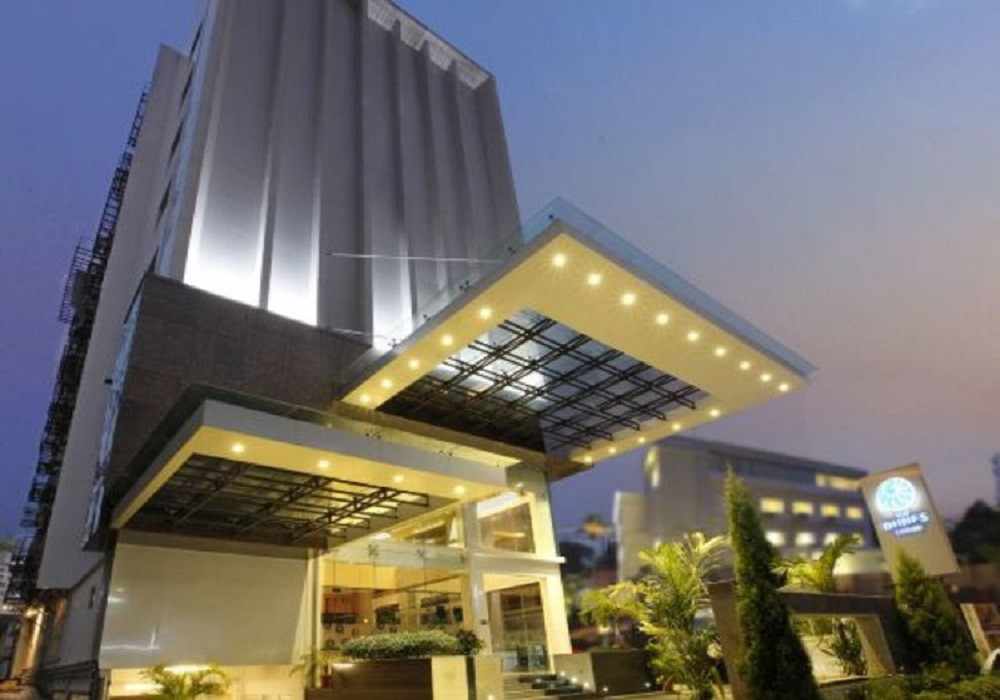 Ginger Kochi MG Road