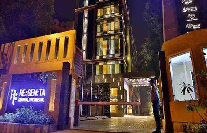 Regenta Central The Crystal Kanpur