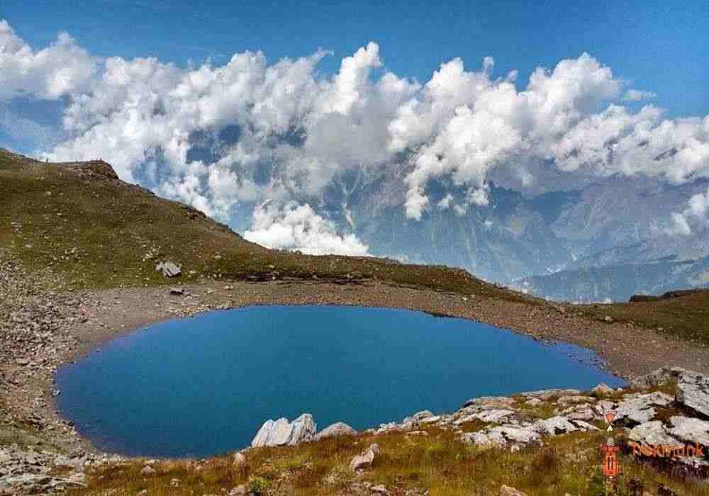 Delhi to Bhrigu Lake Trip Package