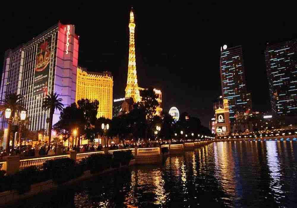 America Honeymoon Tour Packages