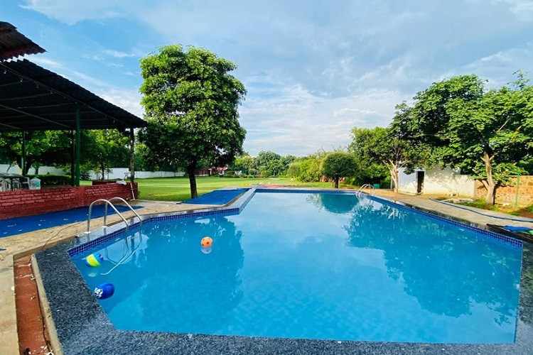 Aravali Greens Resort
