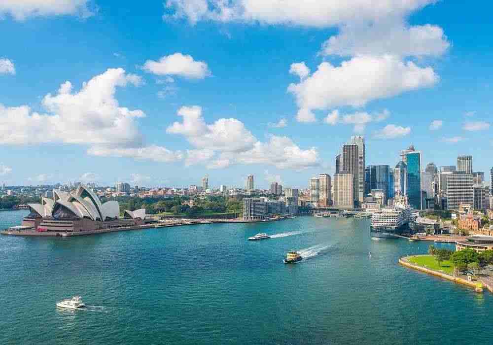 Australia Weekend Package