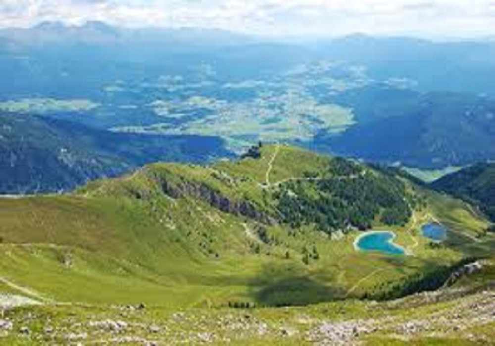 Austria Friends Tour Package