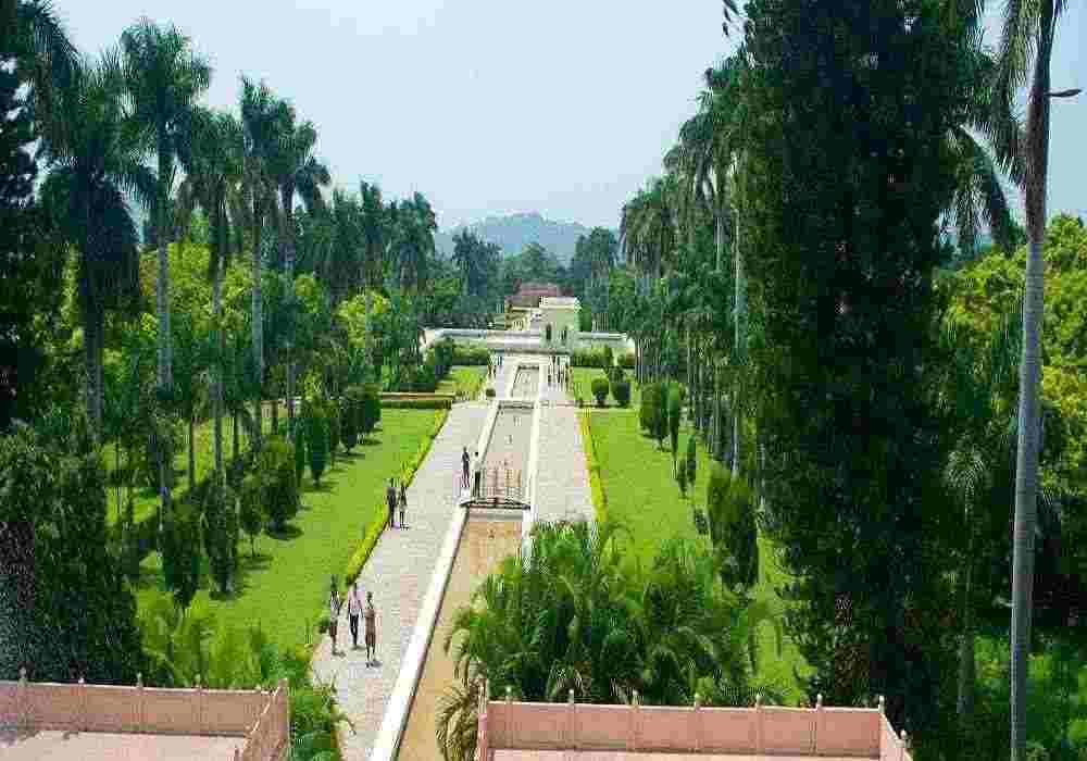 Baddi Friends Tour Package