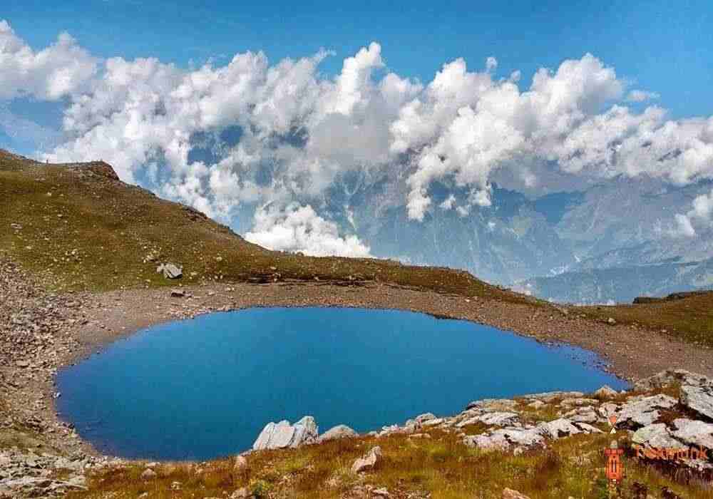 Bhrigu Lake School Tour Package