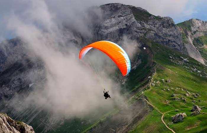 Bir Billing Paragliding