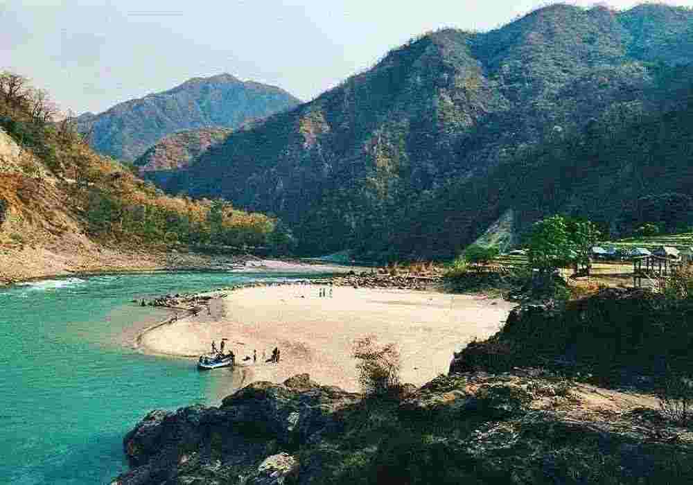 Delhi to Byasi Trip Package