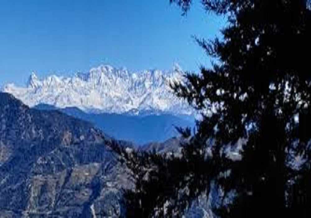 Dhanaulti Holi Package