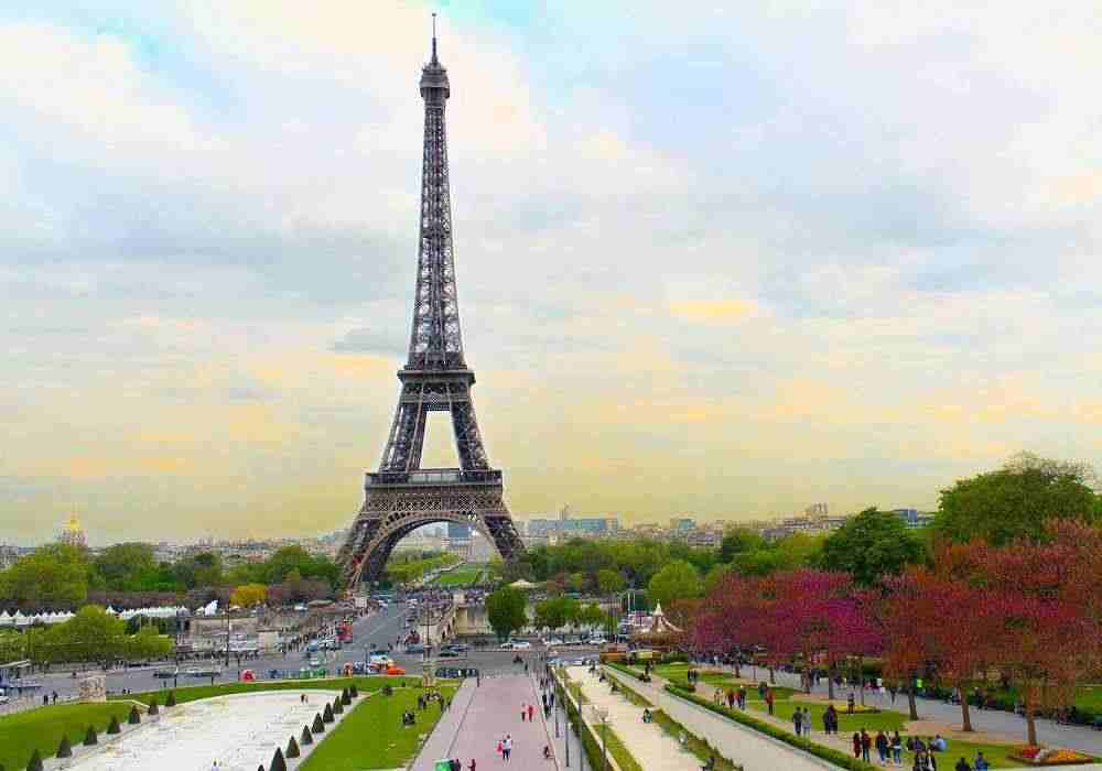 France Honeymoon Tour Packages