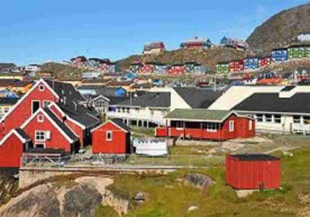 Greenland Friends Tour Package