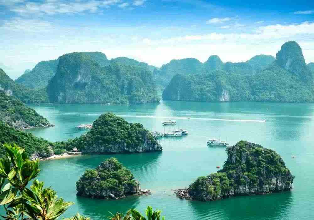 Halong bay Monsoon Package