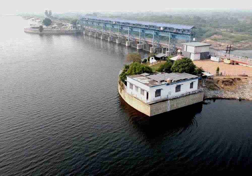 Hamirpur Honeymoon Package