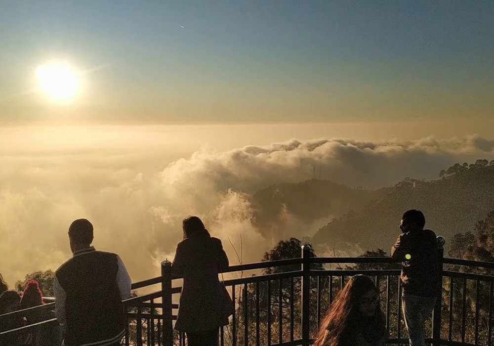 Kasauli Friends Tour Package