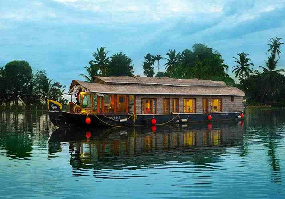 Romantic Kerala Honeymoon