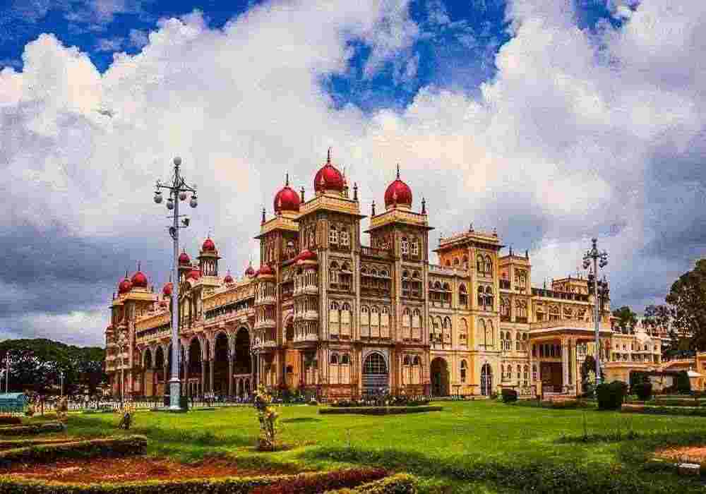 Mysuru Honeymoon Package