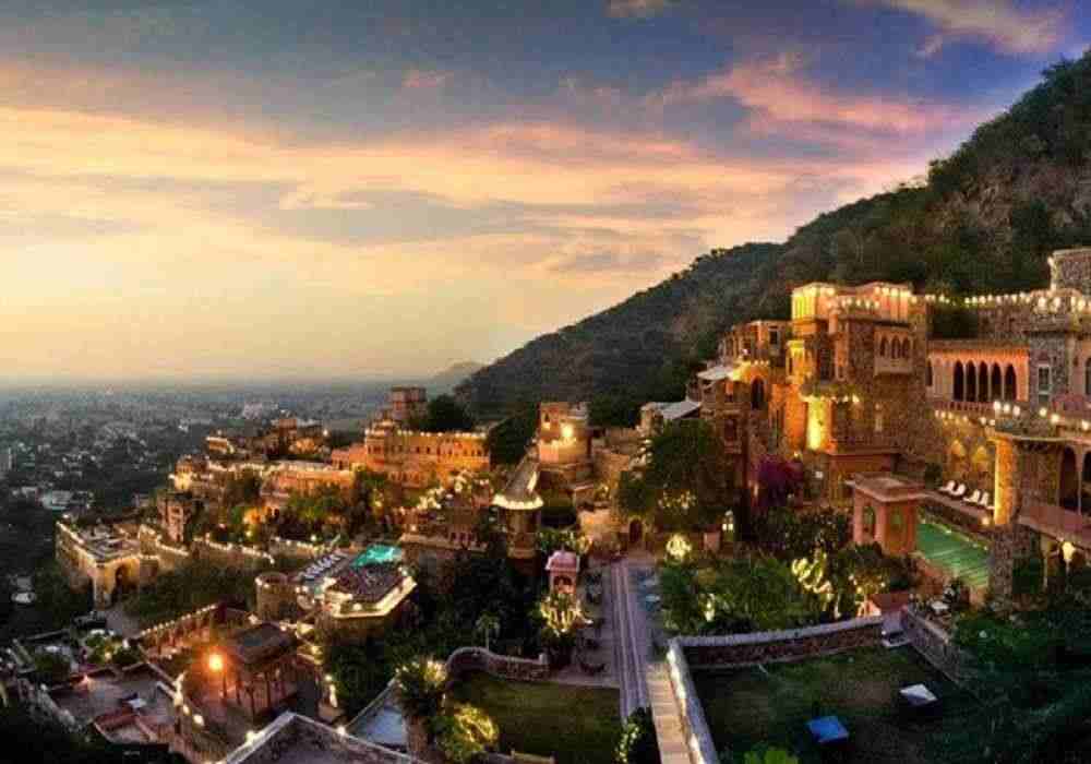 Neemrana Monsoon Package