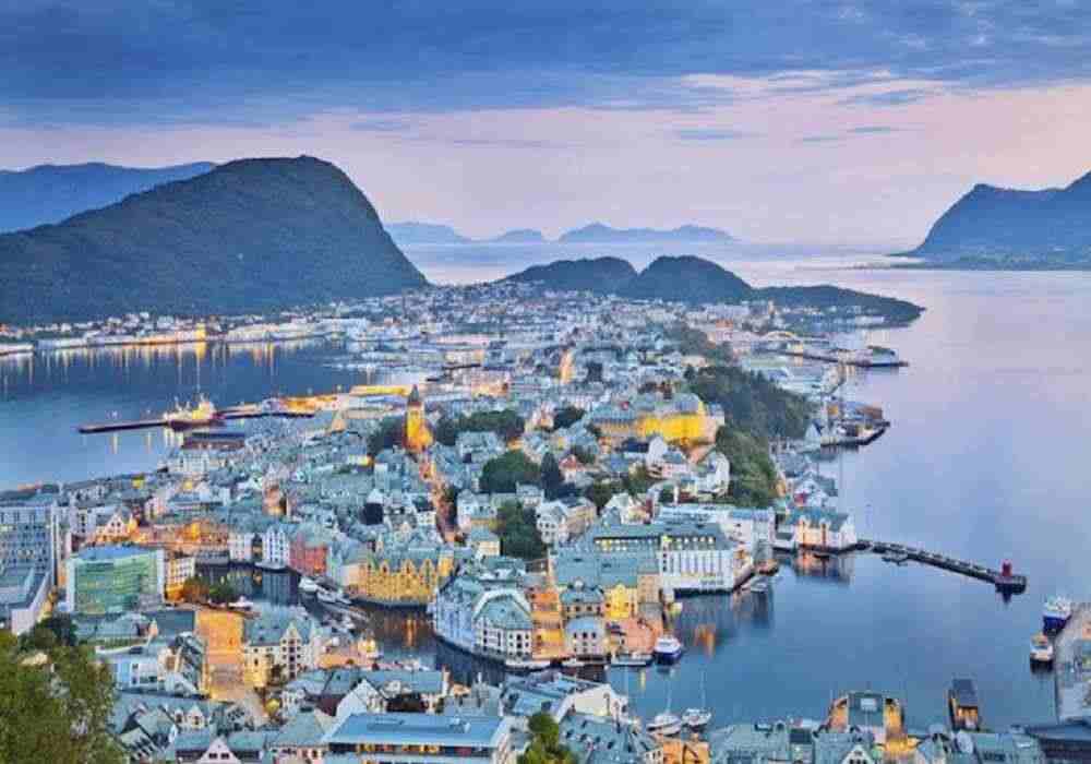 Norway Group Tour Package