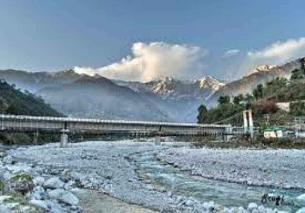 Palampur Friends Tour Package