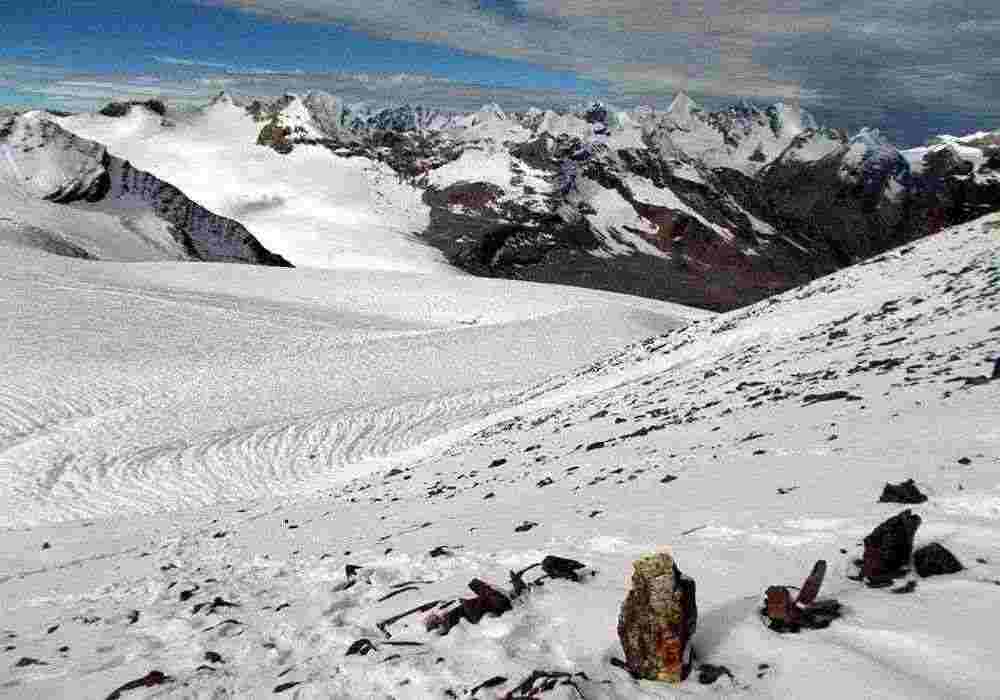 Pin Parvati Corporate Tour