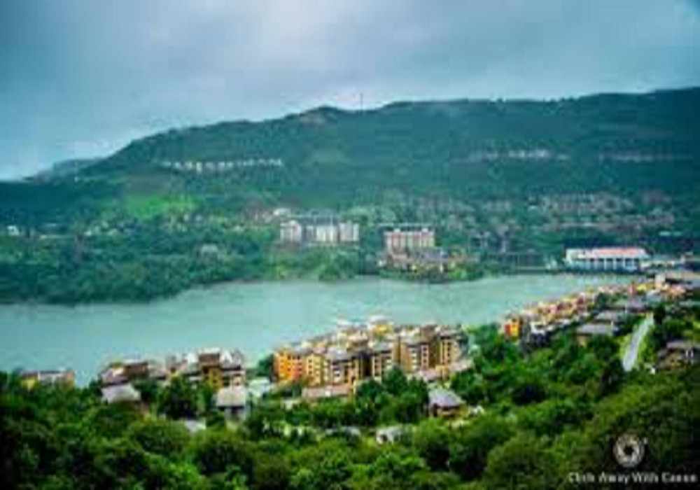 Pune Christmas Package