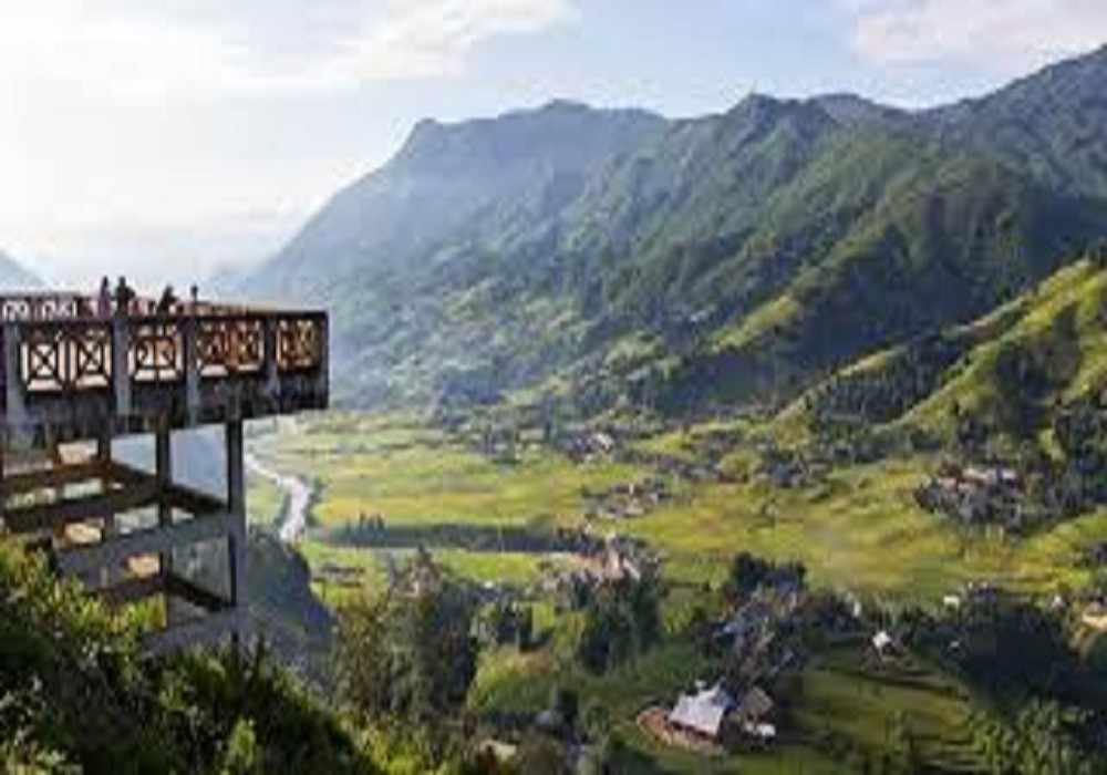 Sapa School Tour Package