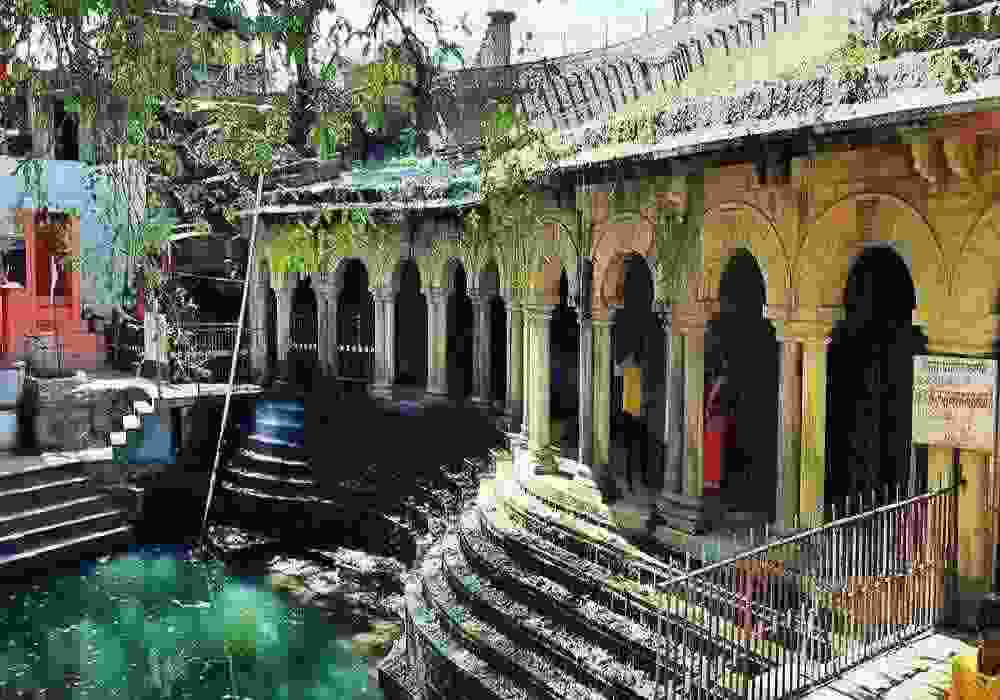 Shivpuri Friends Tour Package