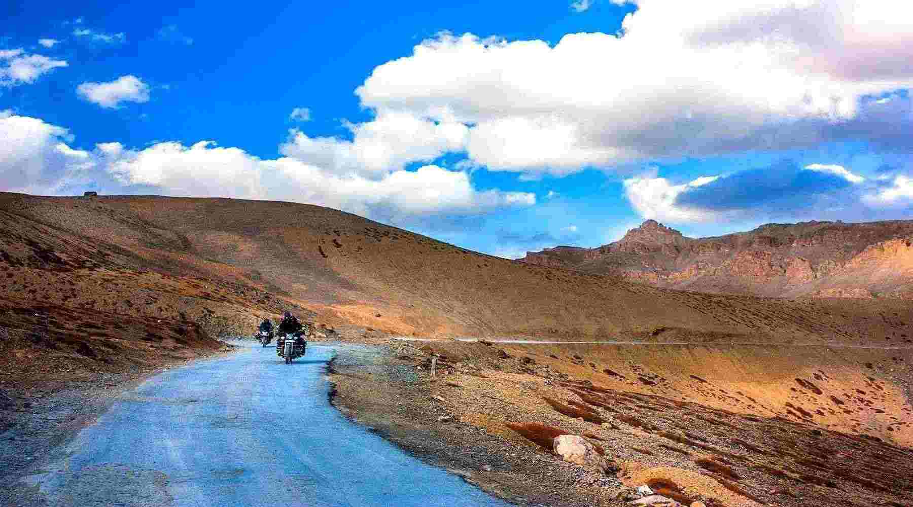 Manali Leh Srinagar Bike Trip Packages