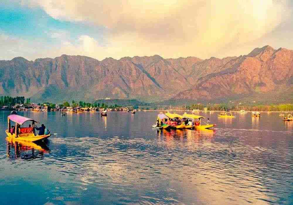 Srinagar Honeymoon Package