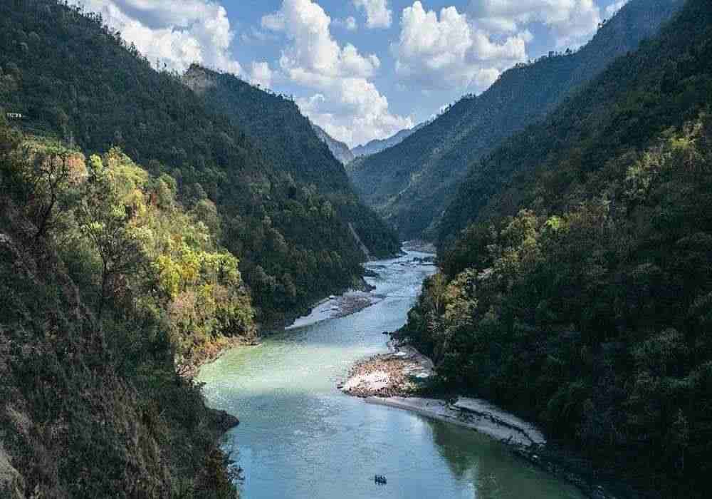 Tirthan Valley Weekend Package