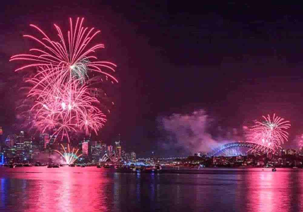 Una New Year Package