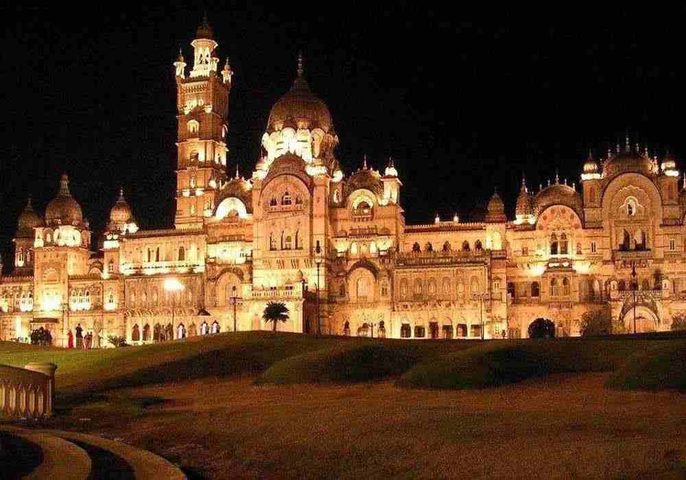 Vadodara Honeymoon Package