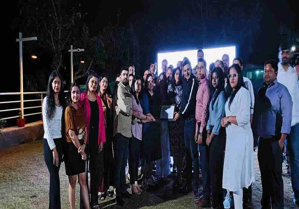 Corbett Corporate Tour